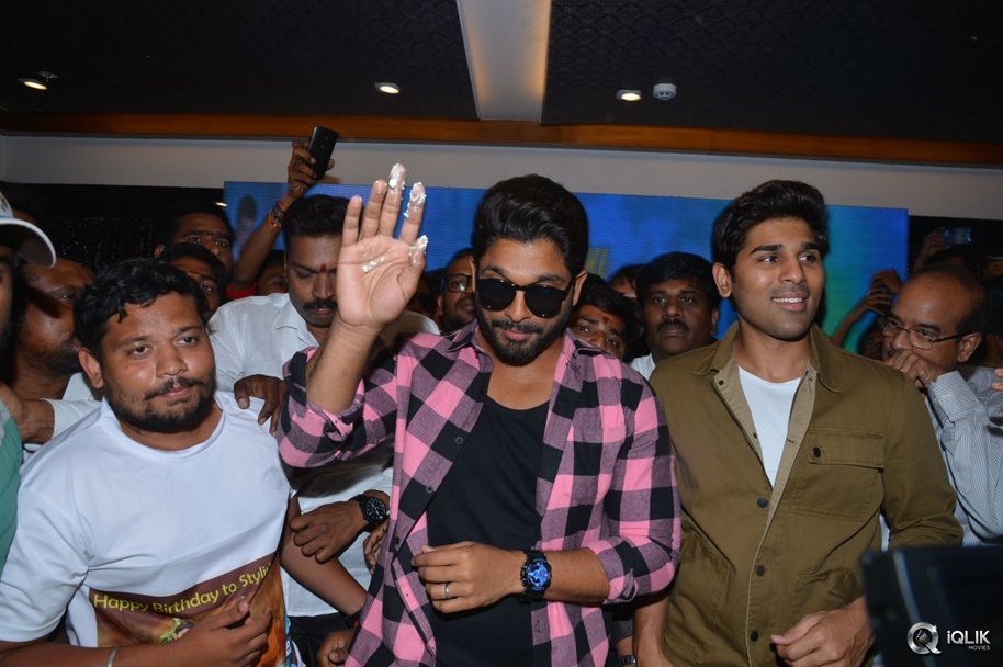 Allu-Arjun-Birthday-Celebrations-2017